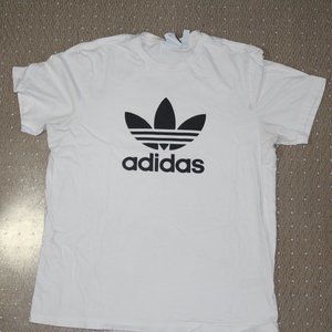 Adidas T-Shirt size large